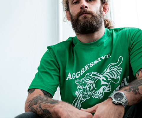 Aggressive slider EN